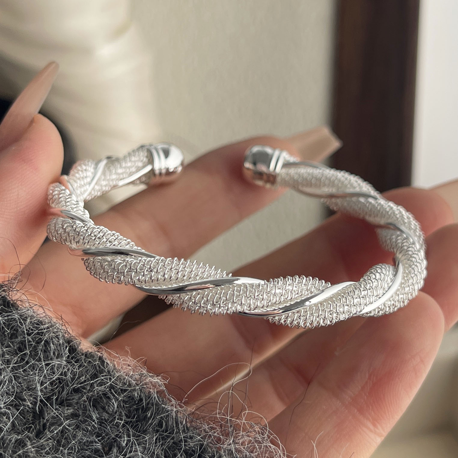 سوار فضة إسترليني 925 عتيق الط - مراجعة Resin Bangle Bracelet وسعره